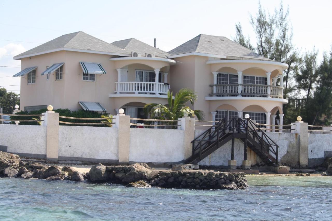 Triplets On The Bay Villa Montego Bay Exterior photo